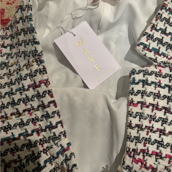 Wayf Multi-colour Houndstooth Matching Skirt and Top Set - Picture 2 of 5